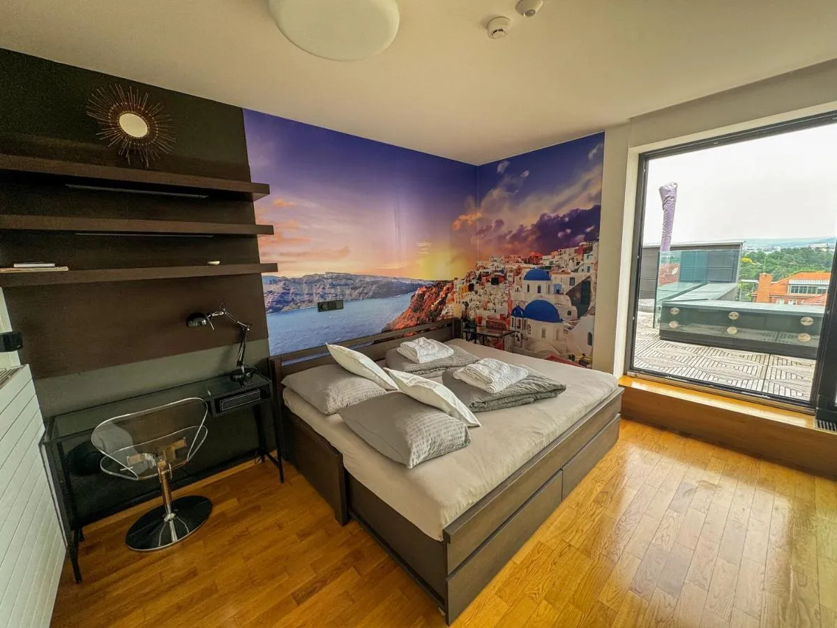 Apartmán se saunou a terasou s výhledem na Brno — 2