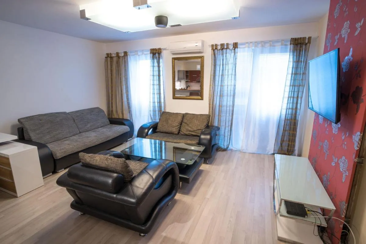 Apartment Vodni with parking — 7