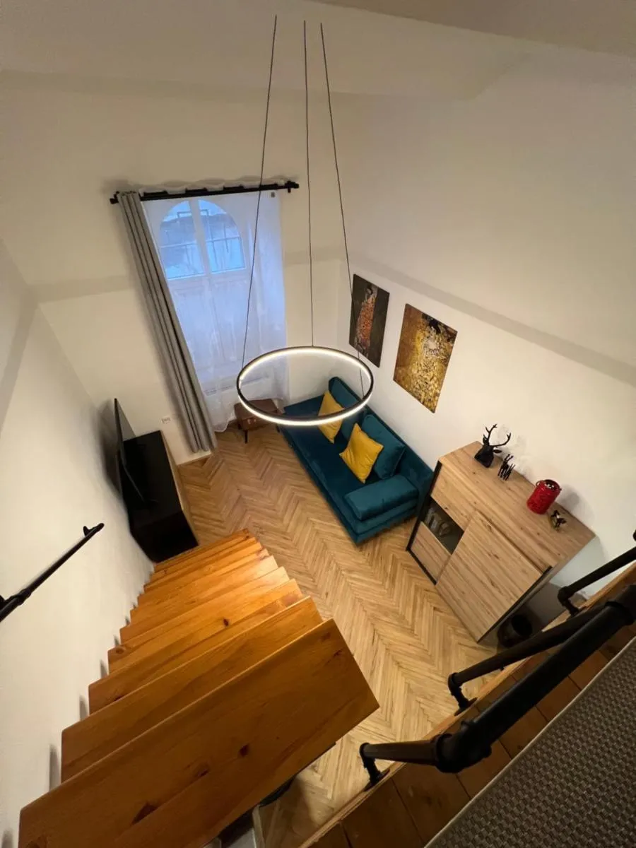 Apartment plus parking — 6