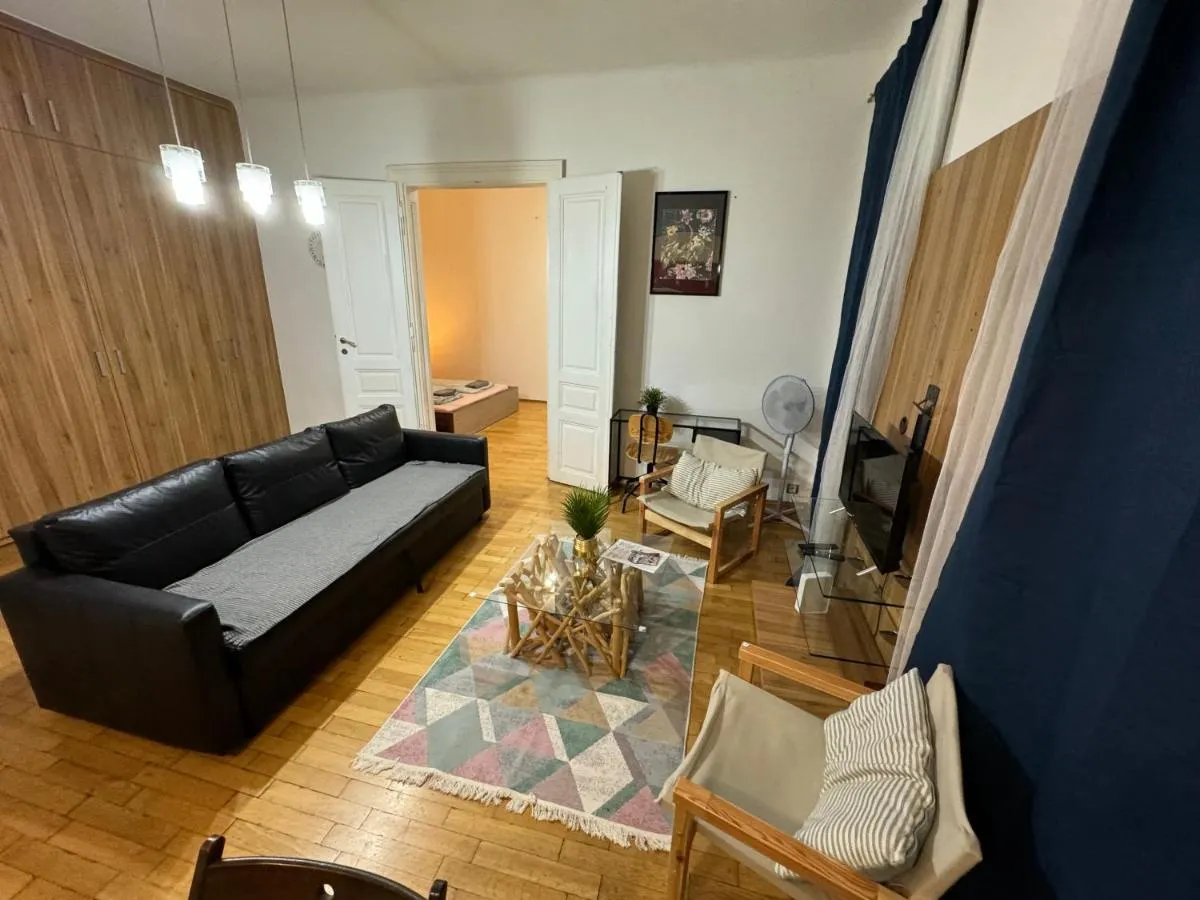 Apartment with parking in the Center – 500m from Hlavní nádraží — 4