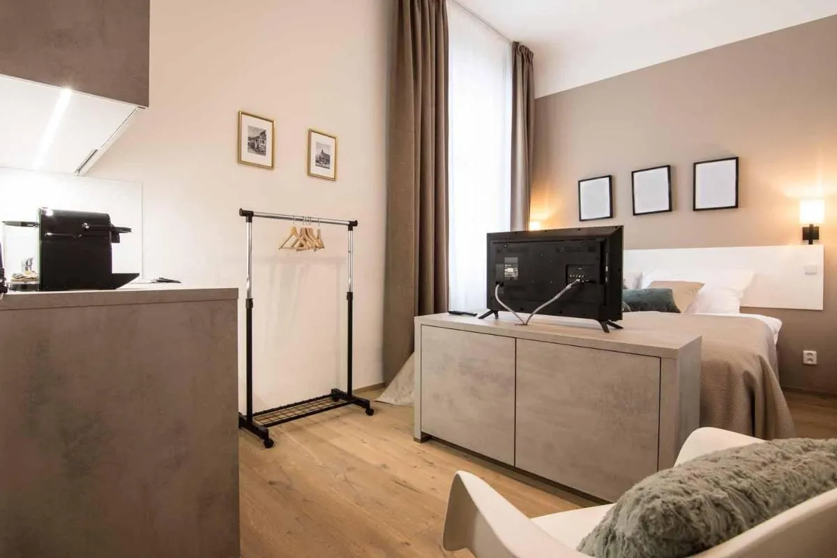 Best Place and Comfort Apartments — 5