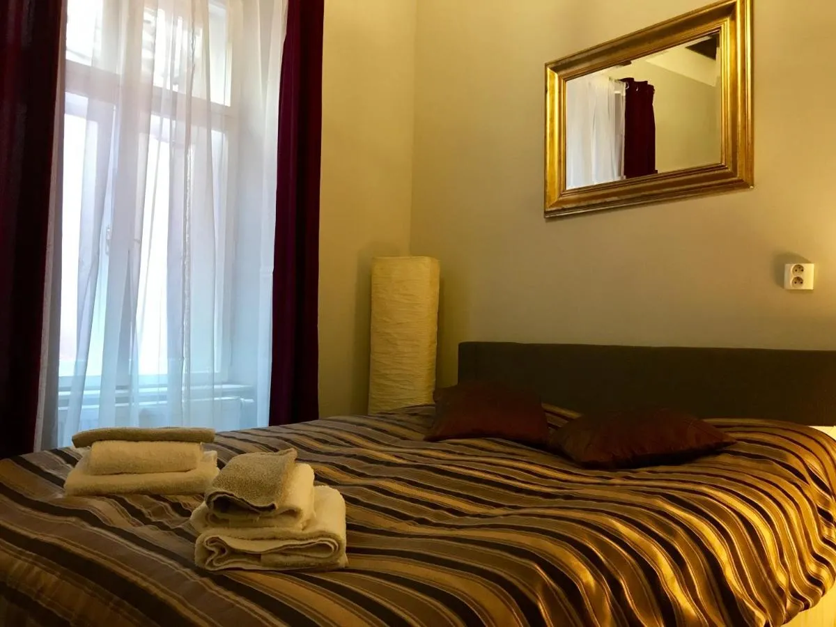 Brno center whirlpool apartment — 2