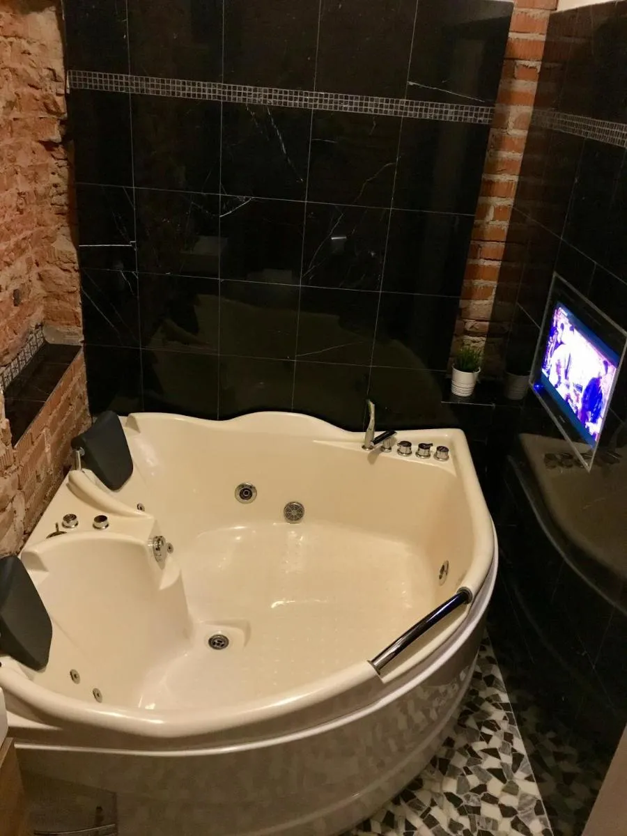 Brno center whirlpool apartment — 4