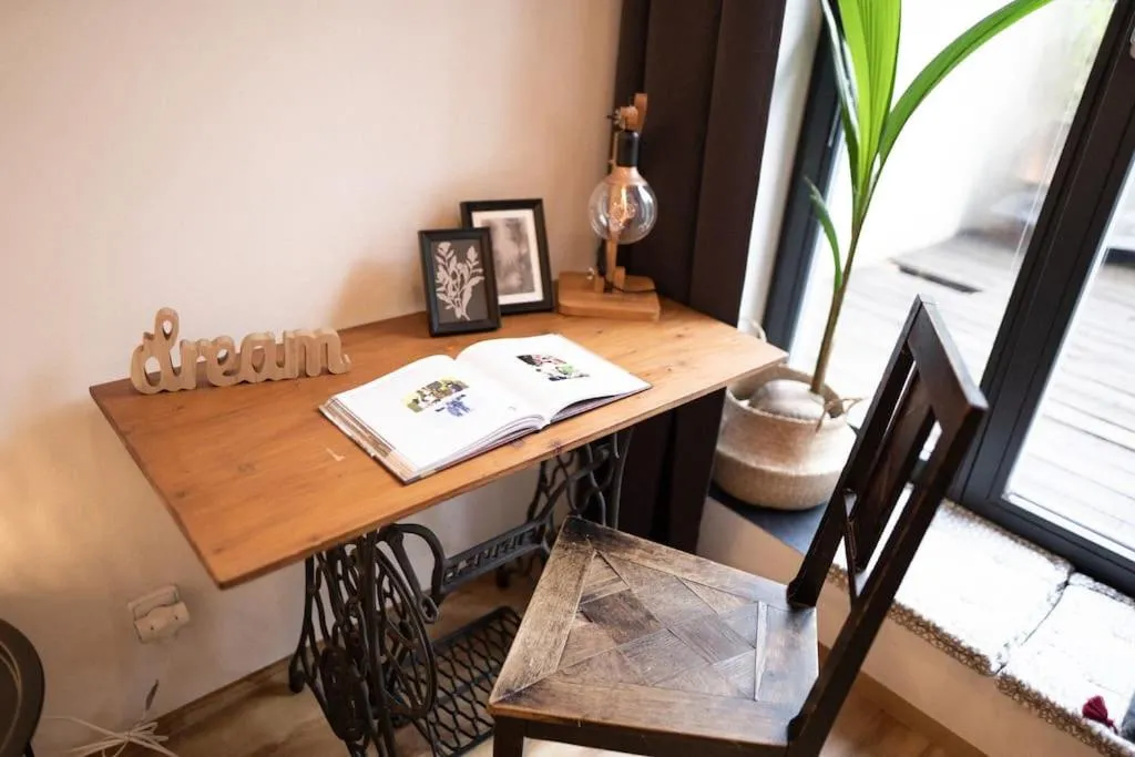 Central Park Apartments – Terrace — 7