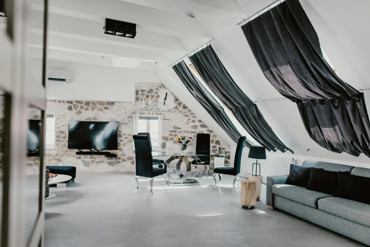Coco Chanel Boutique Apartment — 2