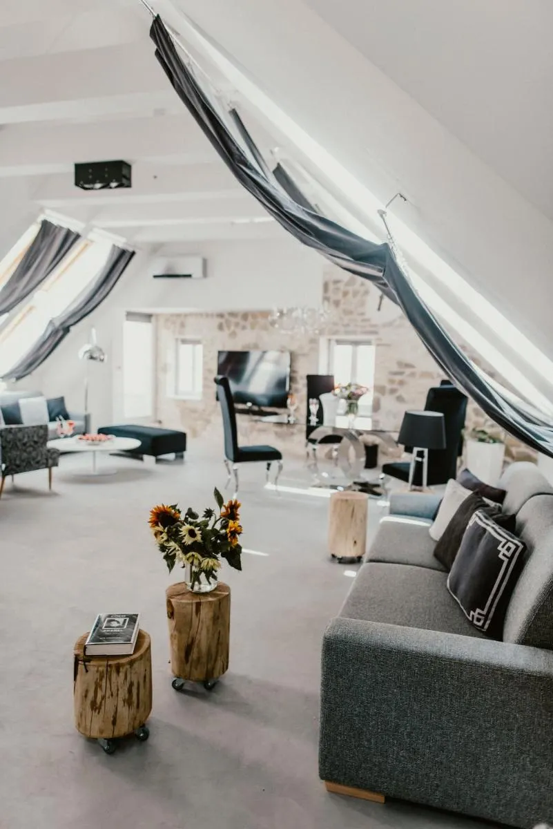 Coco Chanel Boutique Apartment — 4