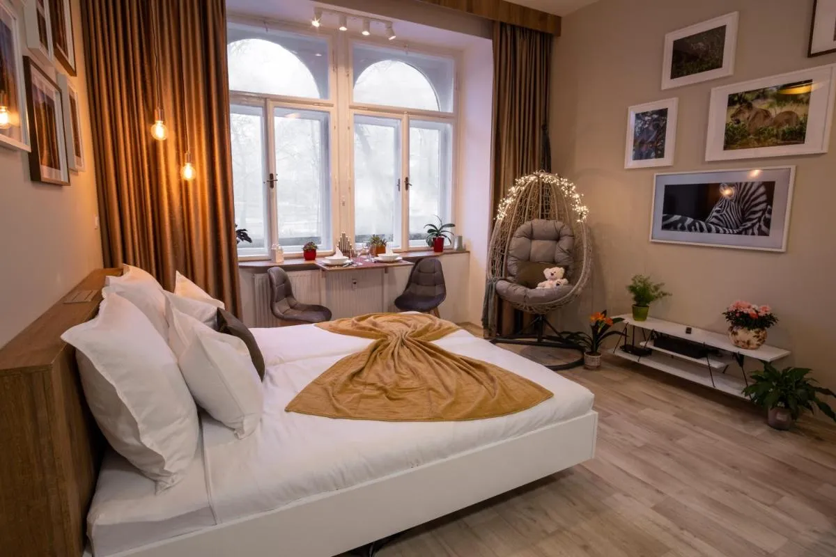 ⭑ Comfy VIP studio in the center with Netflix — 5