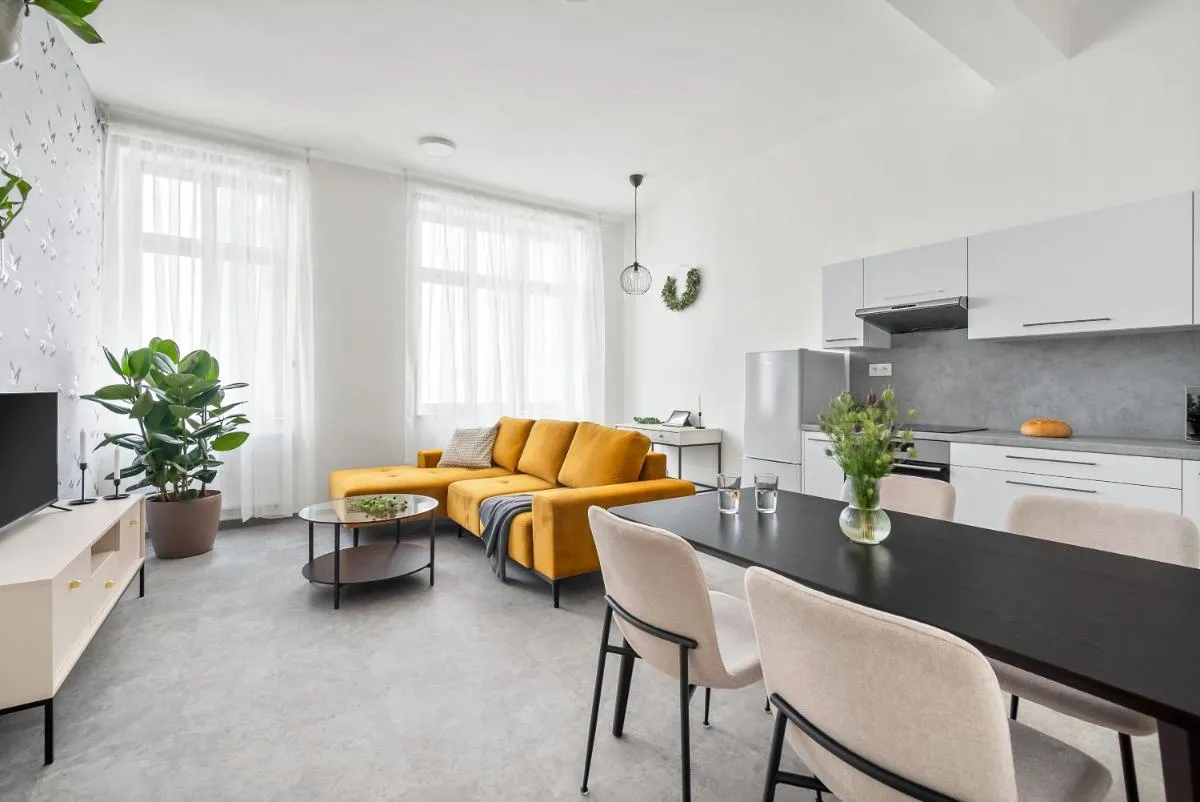 Enjoy Downtown Boutique Apartments #13 by Goodnite cz — 7