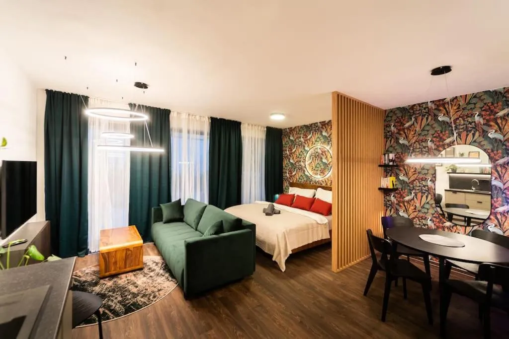 Green Garden Sauna Apartment