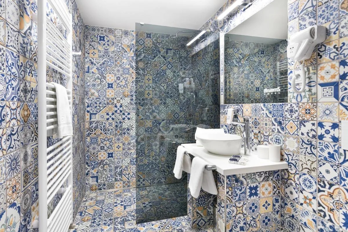 Hotel Atlantis — 2