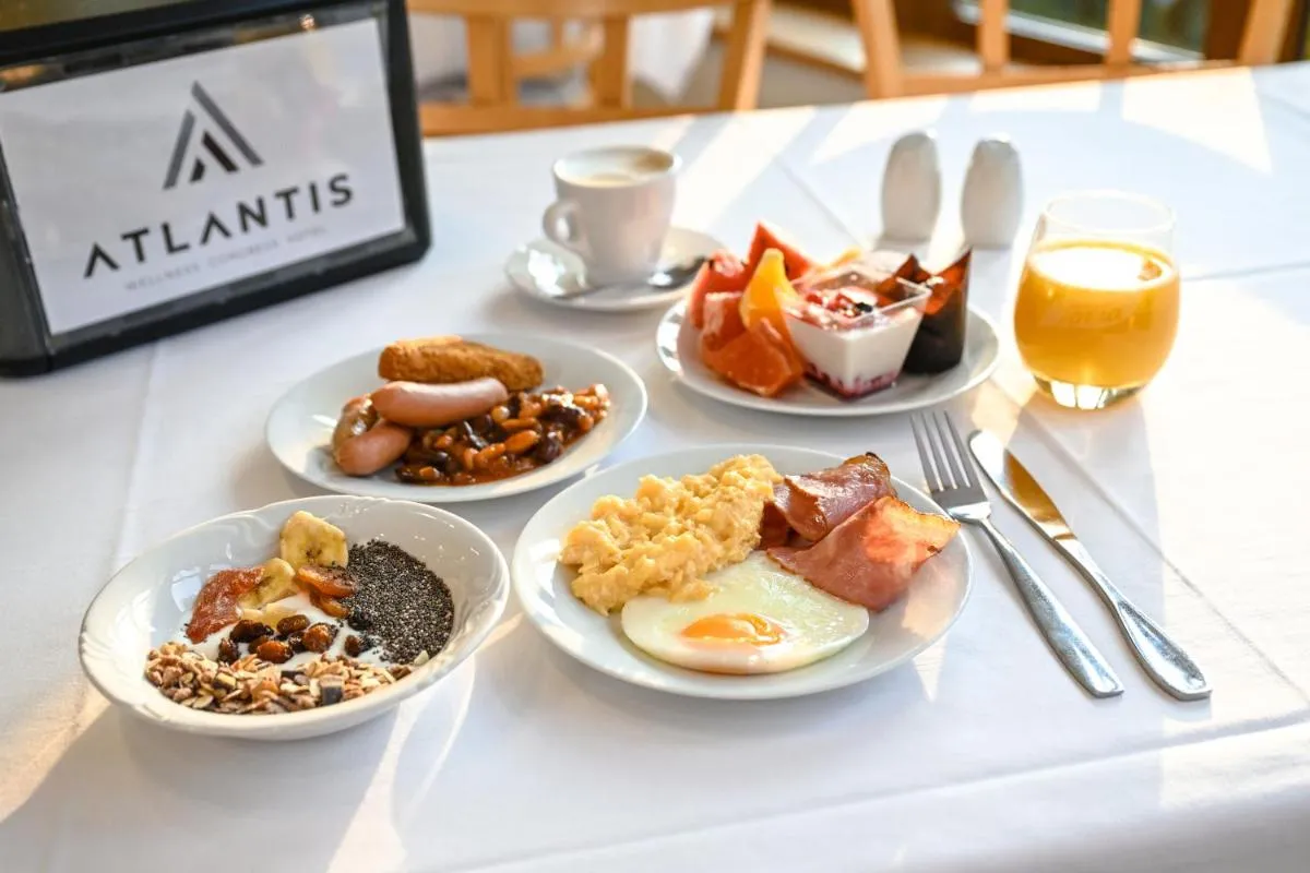 Hotel Atlantis — 6