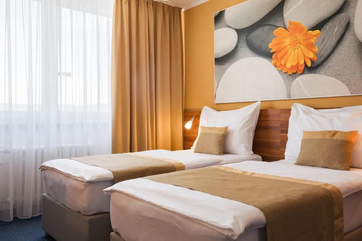 Hotel Vista — 4