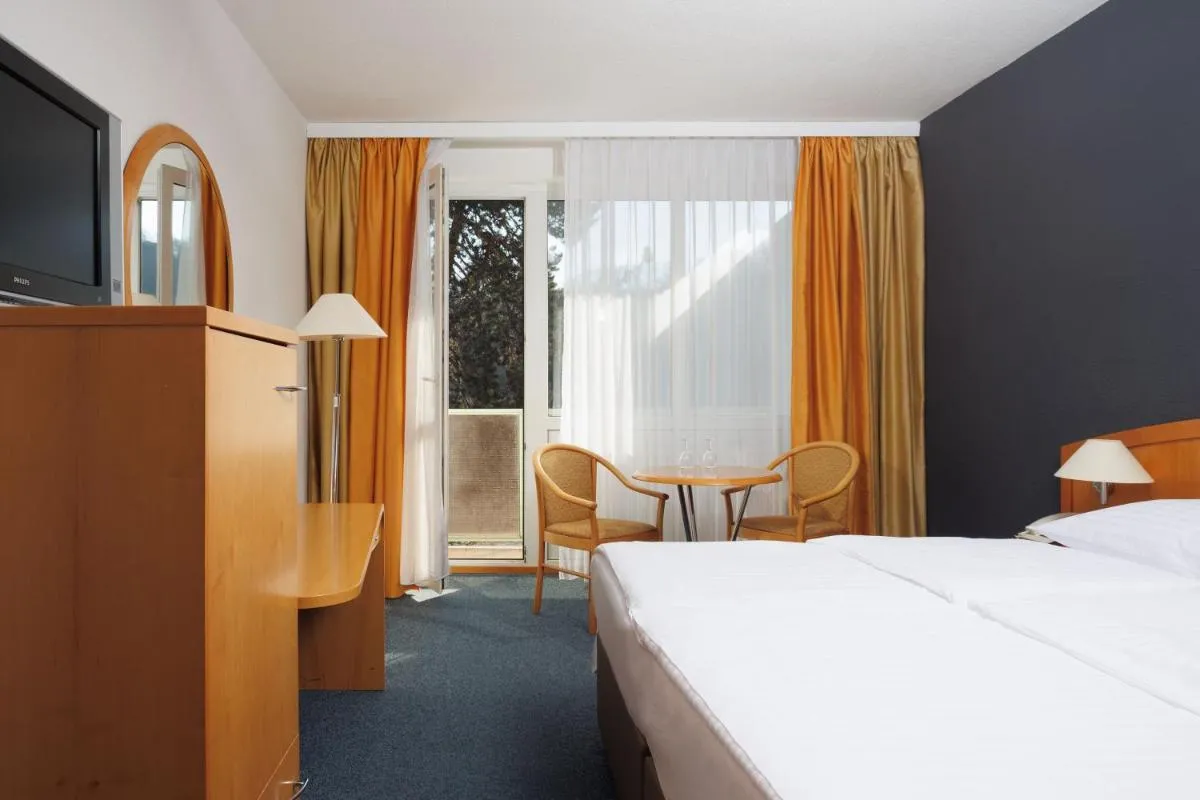 OREA Hotel Voro Brno — 2
