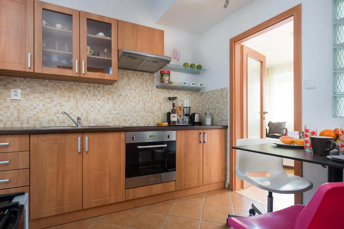 Old Town Apartment Pellicova — 2