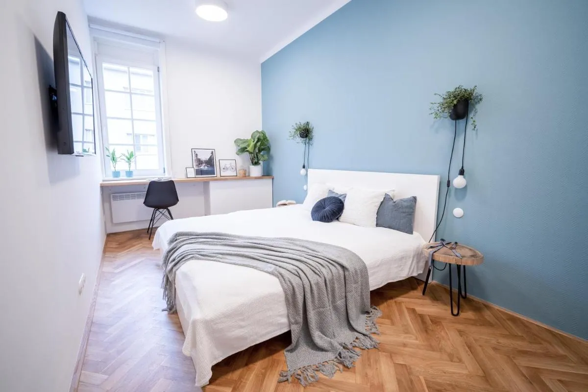 Orange Glow Boutique Apartments #47 by Goodnite cz – City — 2