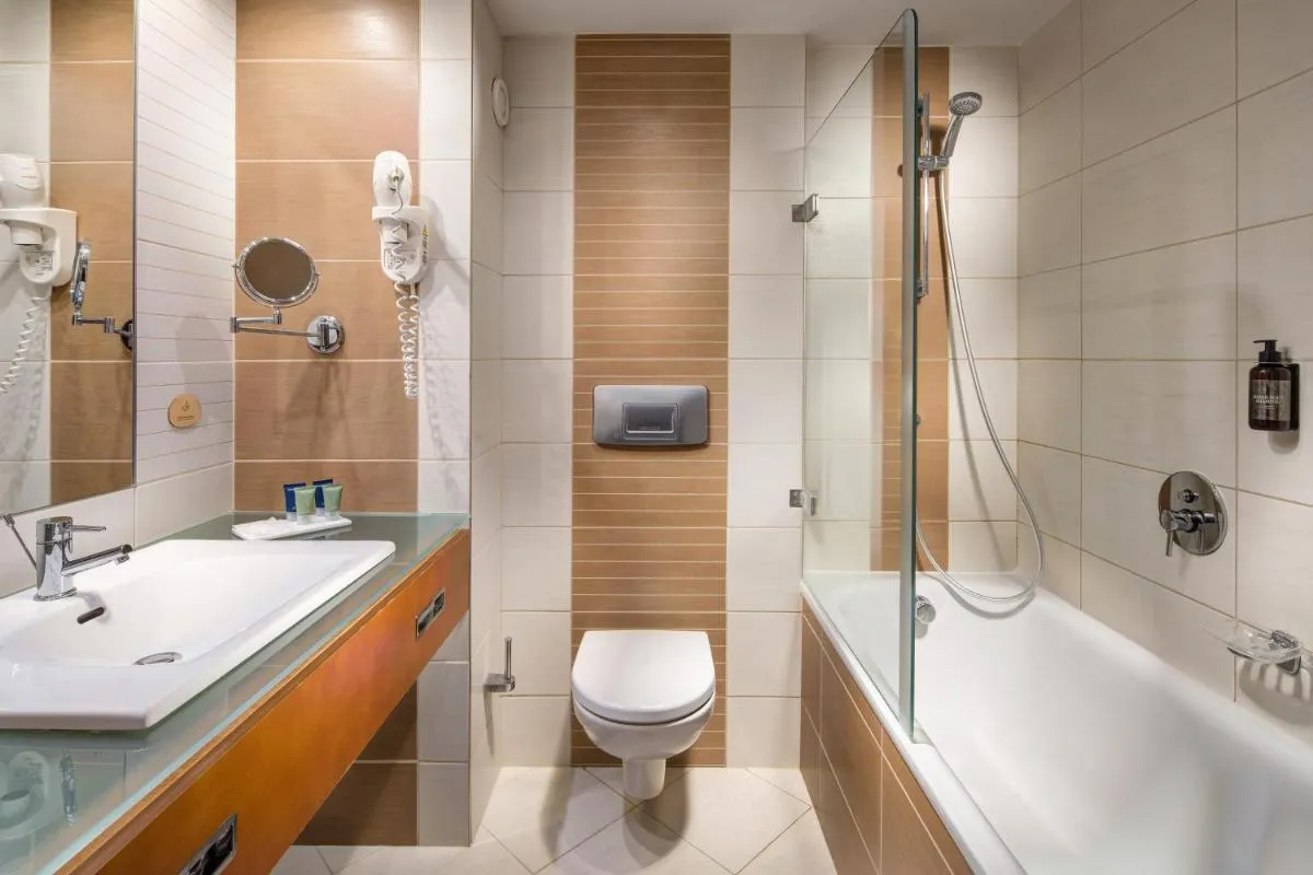 Quality Hotel Brno Exhibition Centre — 3