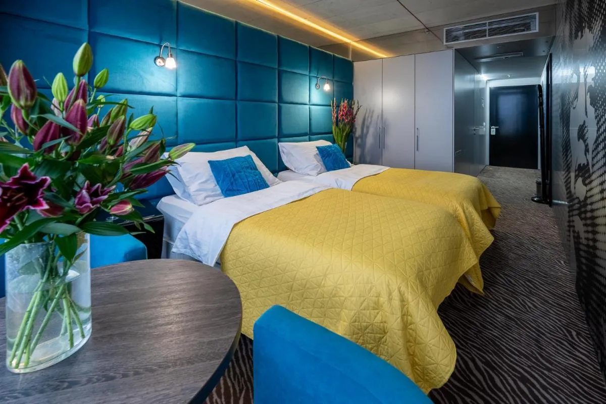 Sono Hotel — 3