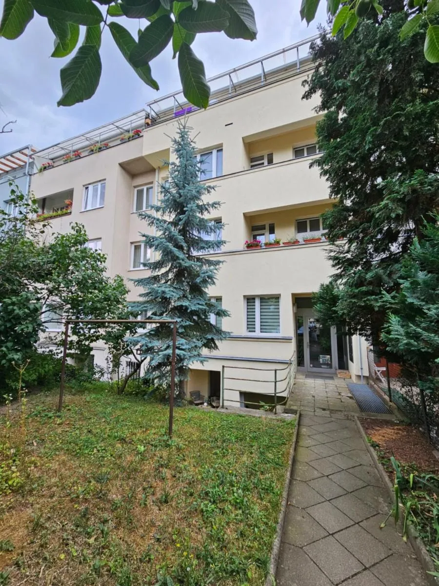 Studio 102 Brno — 6