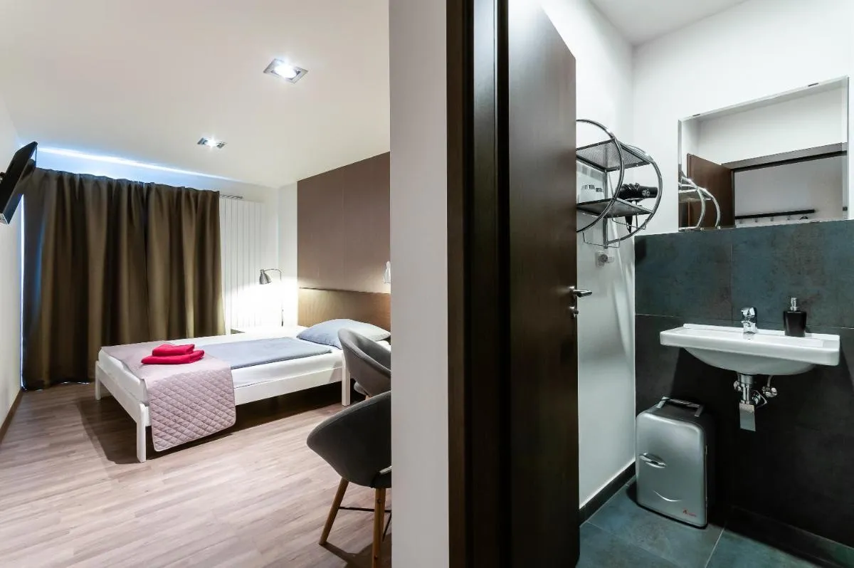 VV hotel & apartments — 3