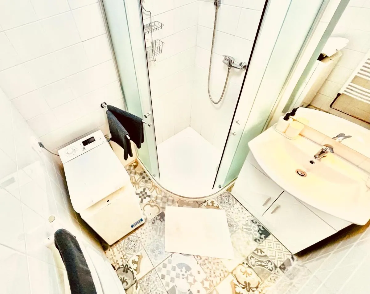 ZAROHEM 2 bedrooms APARTMENT in center with balcony — 3