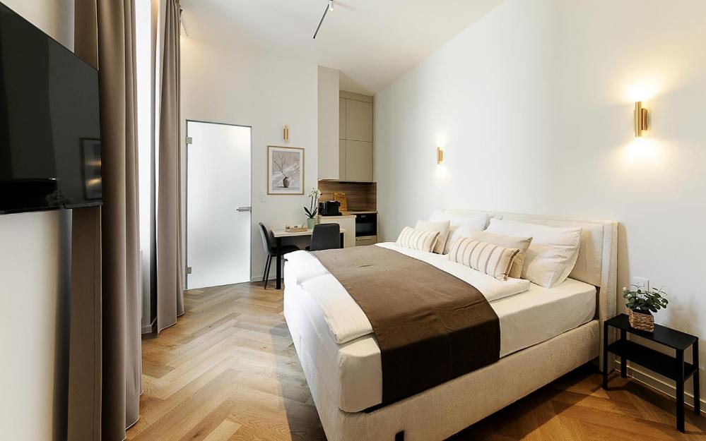 7nights Premium
