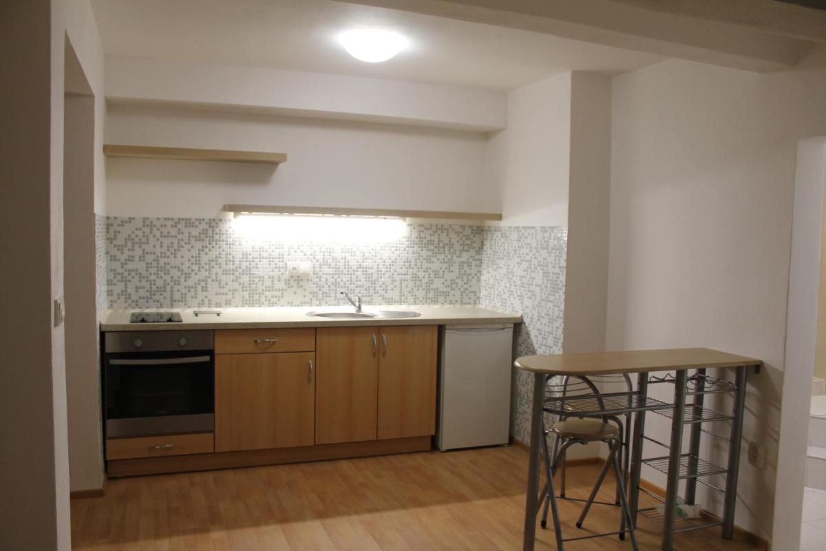 Apartmán 2 — 4