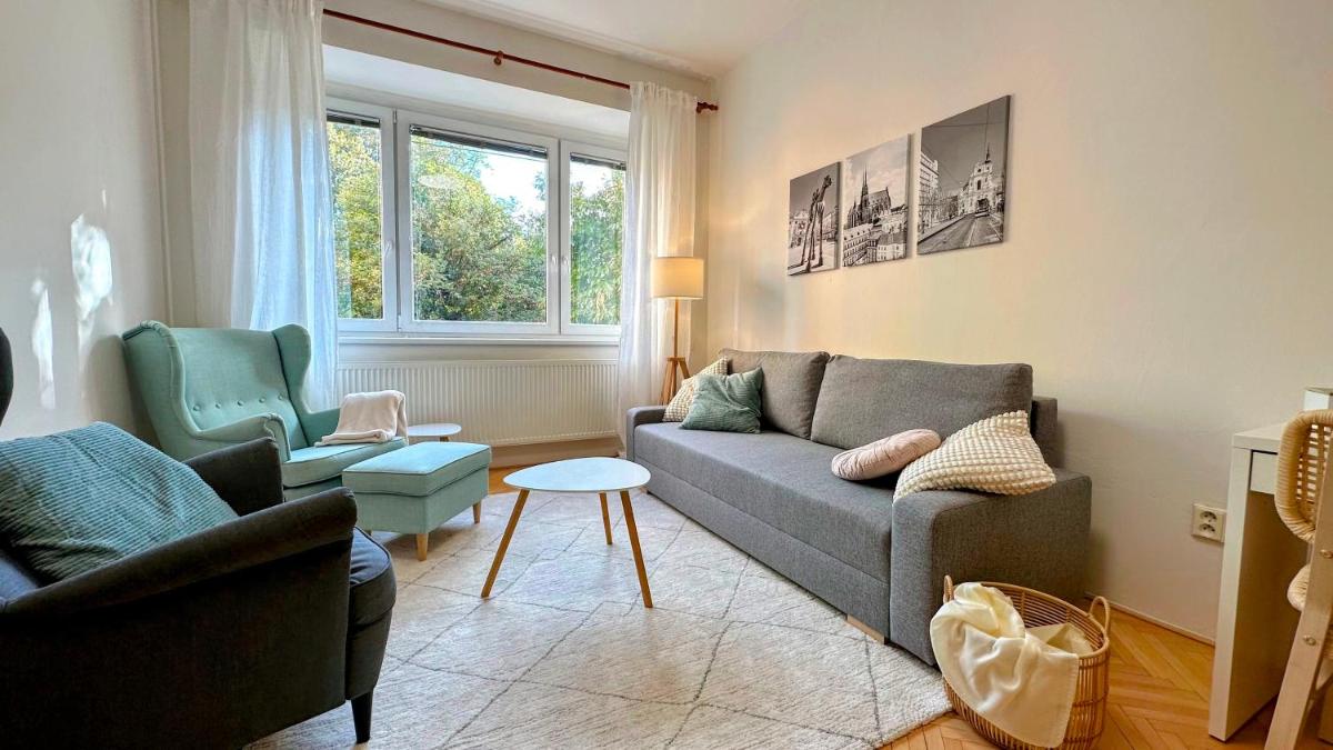 Apartmán s balkonem u parku & 15 minut do centra — 6