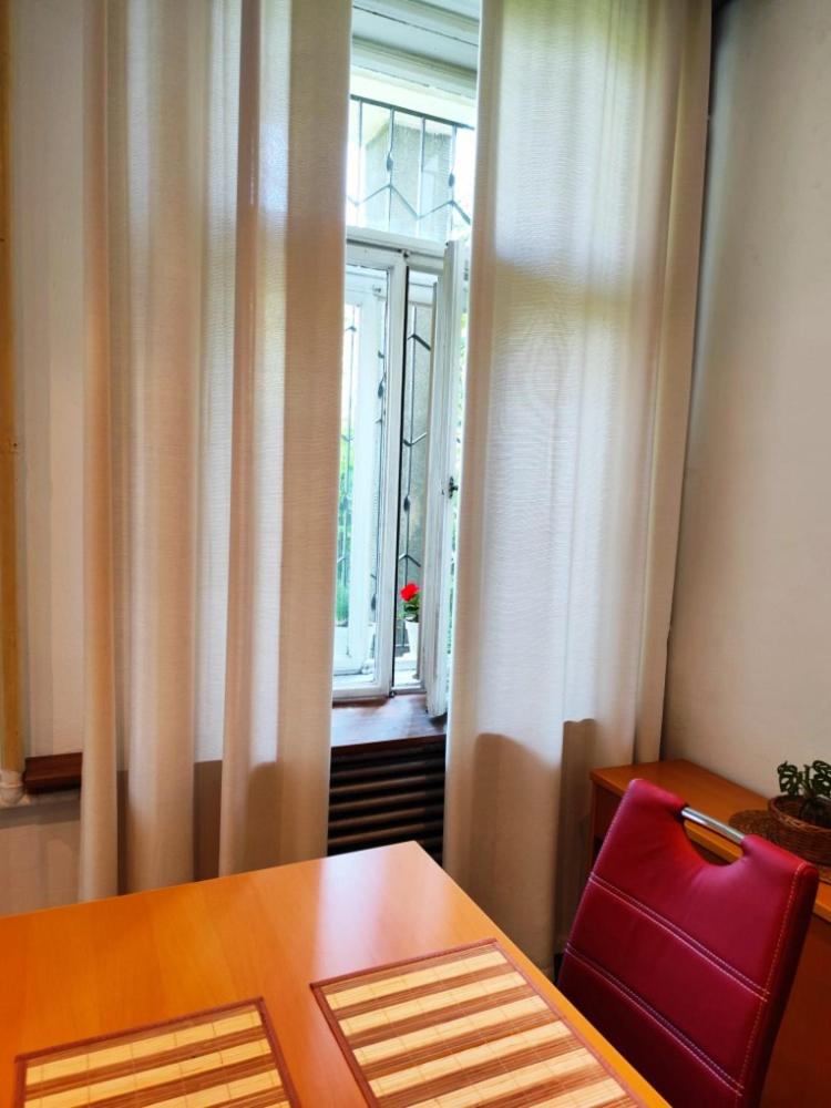 Garden Apartment — 4