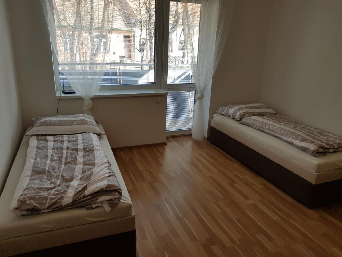 NEWLY BUILT APARTMENT 4 WITH BALCONY NEAR CENTER — 6