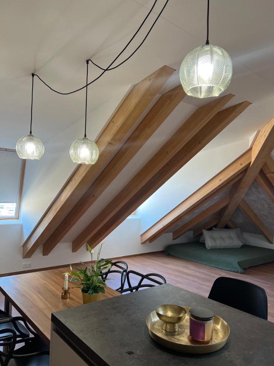 NOSTALGIE BOUTIQUE Suite — 4