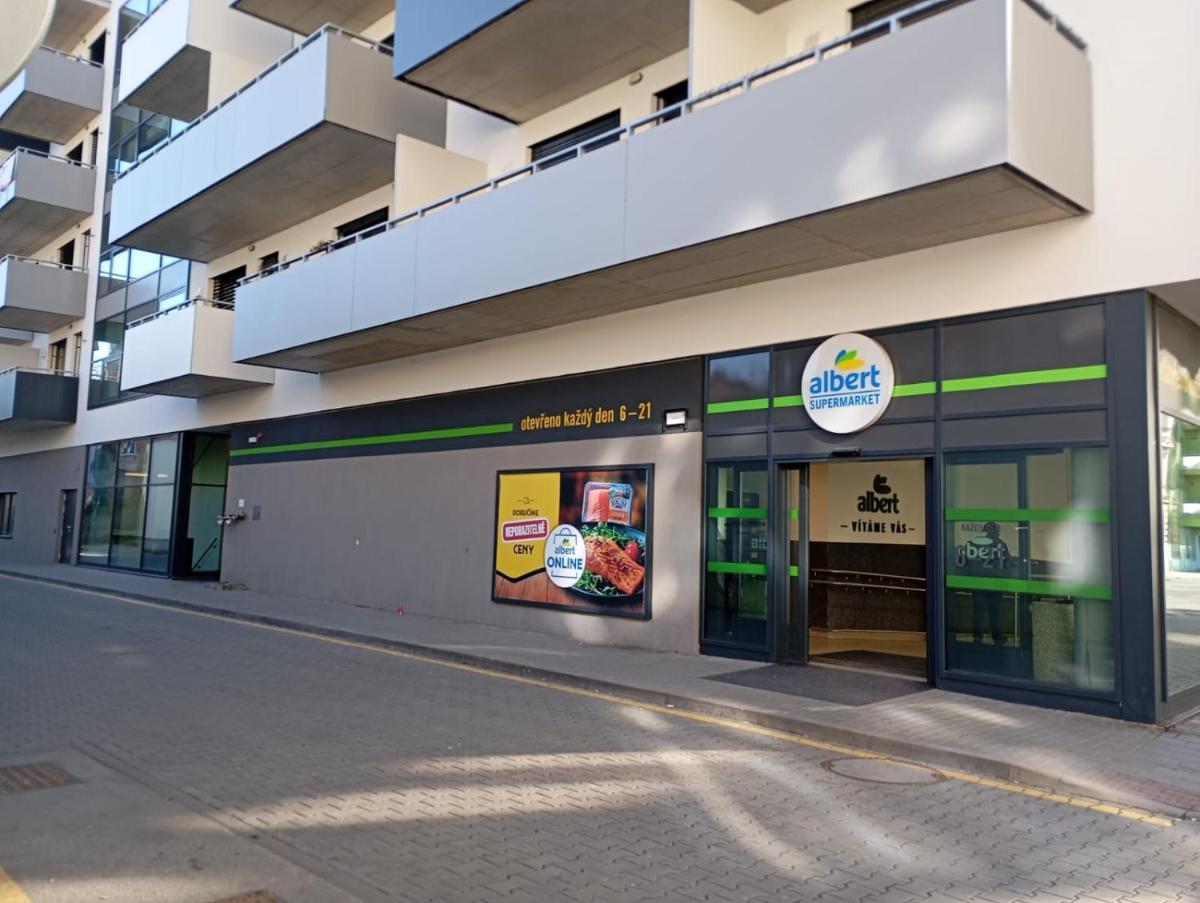 Nový apartmán v centru, soukromé parkování — 6
