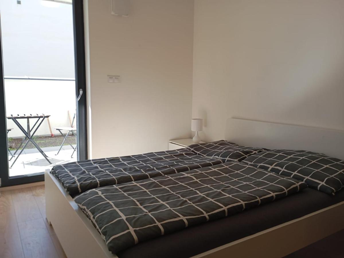 Nový apartmán v centru, soukromé parkování — 7