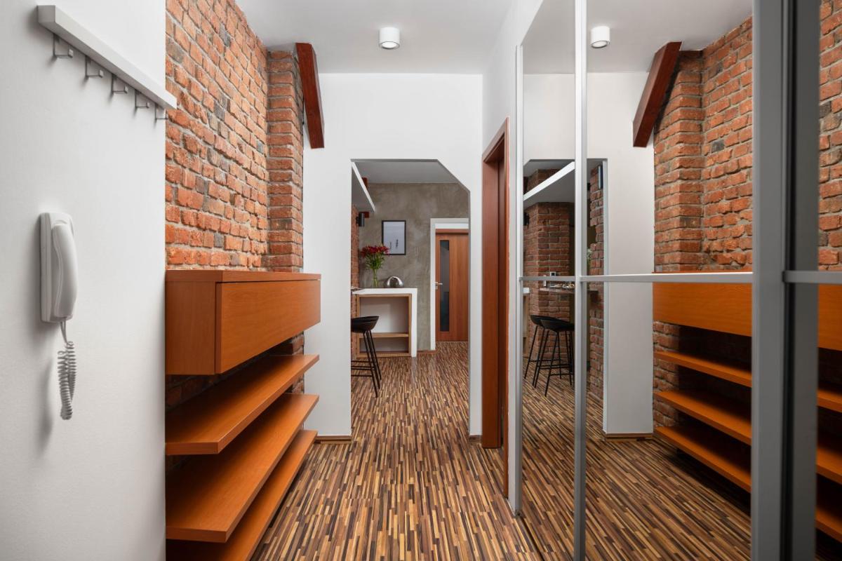 Old Town Apartment Spilberk by Goodnite cz — 6