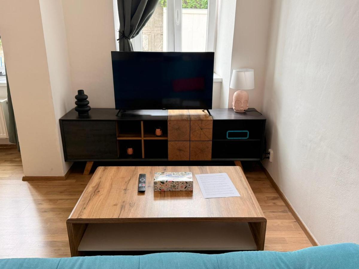 Vlhka apartment — 3