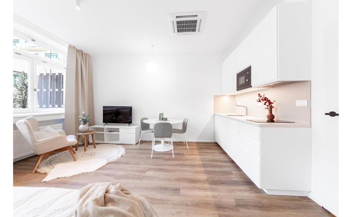Zorya Sunrise Apartment — 2