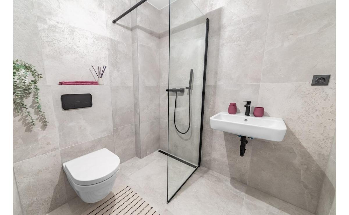 Zorya Sunrise Apartment — 5