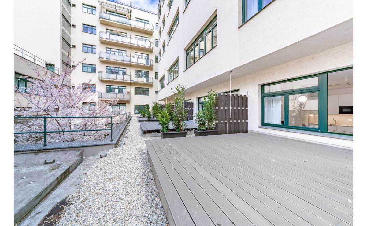 Zorya Sunrise Apartment — 7