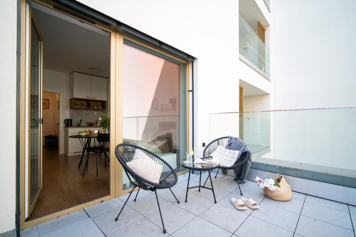 apartino – FREE parking, 10 minutes walk to city centre, nespresso, netflix — 3